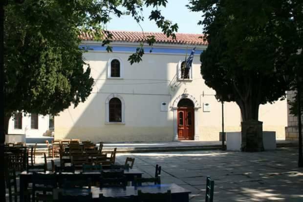 Atrium - Lafkos Villa Esterno foto